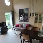 Apartment Halte Logies